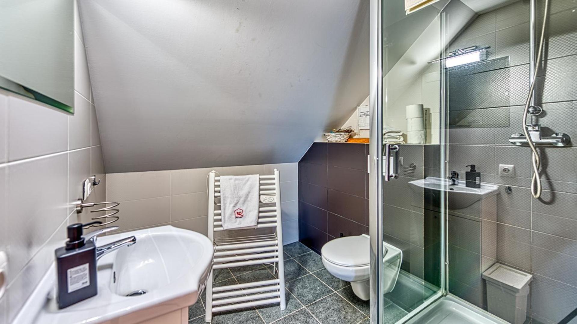 Izerska Baza - Basen, Ebike, Narty, Sauna, Jacuzzi, Las Blisko Swieradow Zdroj - 5D Apartamenty Giebultow  エクステリア 写真